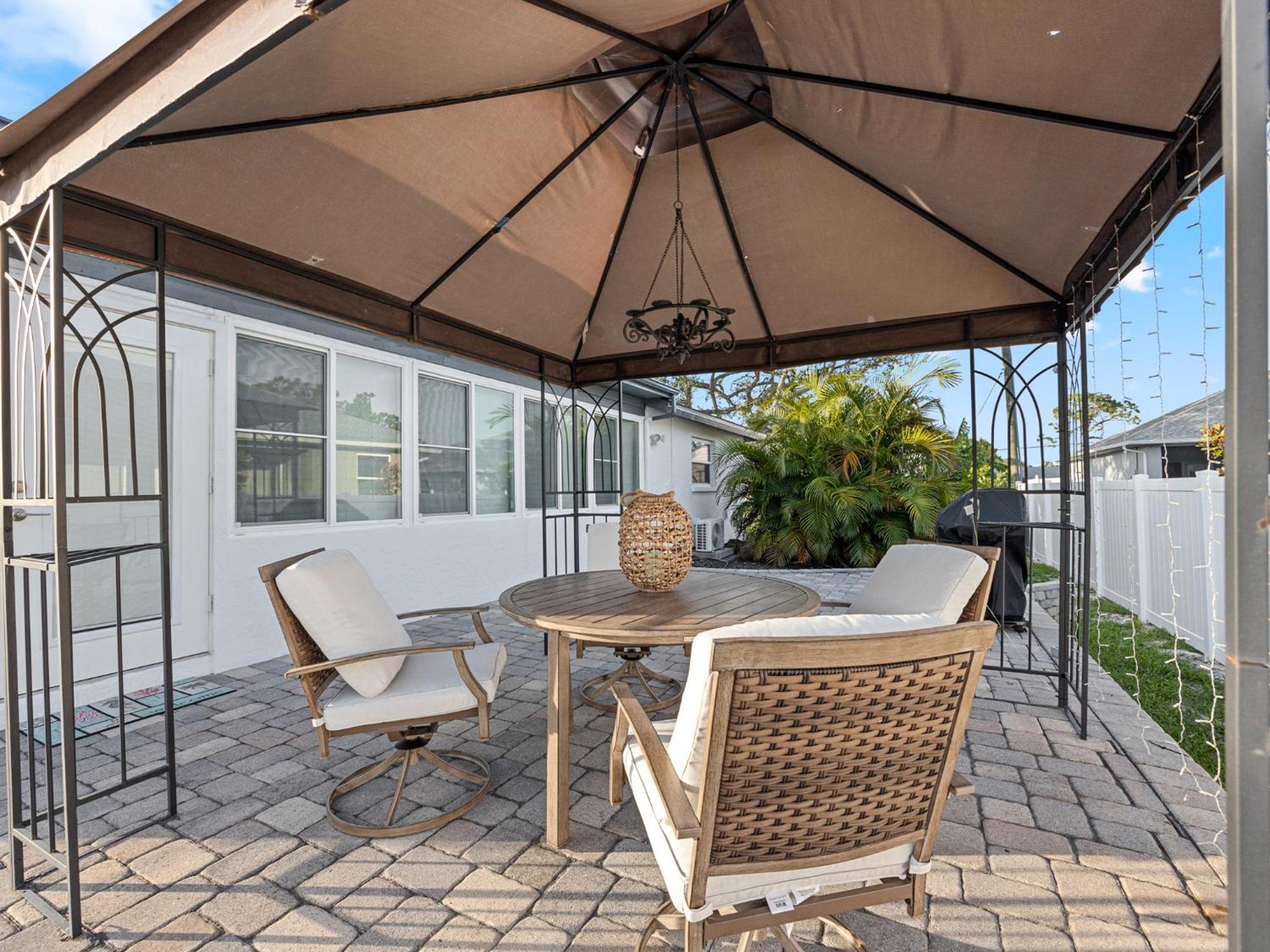 Paradise In Venice - 10 Min From Beaches! Exterior photo